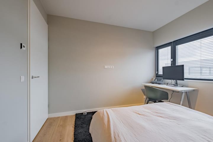 Foto 19 van Oeverzwaluw 21