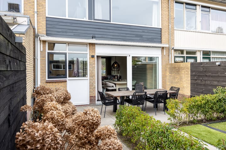 Foto 16 van Rijnevegt 10