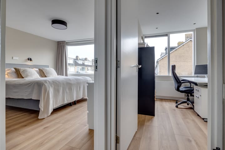 Foto 17 van Rijnevegt 10