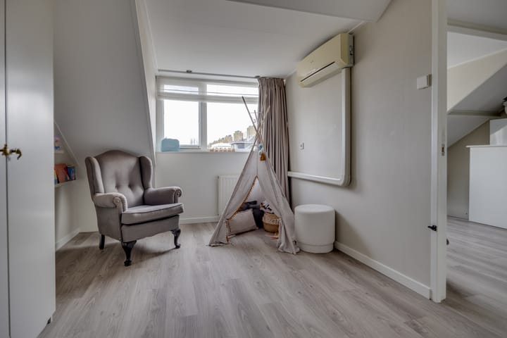 Foto 27 van Rijnevegt 10