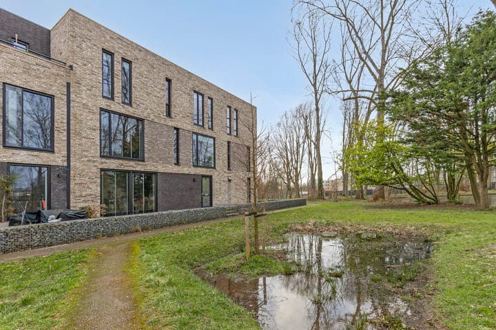 Foto 1 van Janey Tetarypad 30