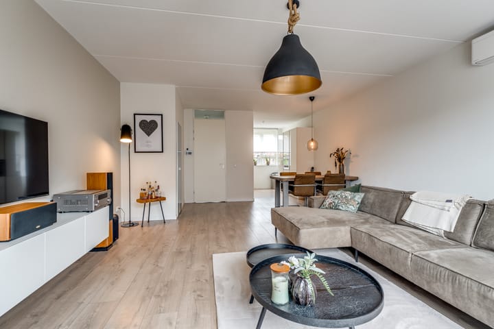 Foto 2 van Essenlaan 4