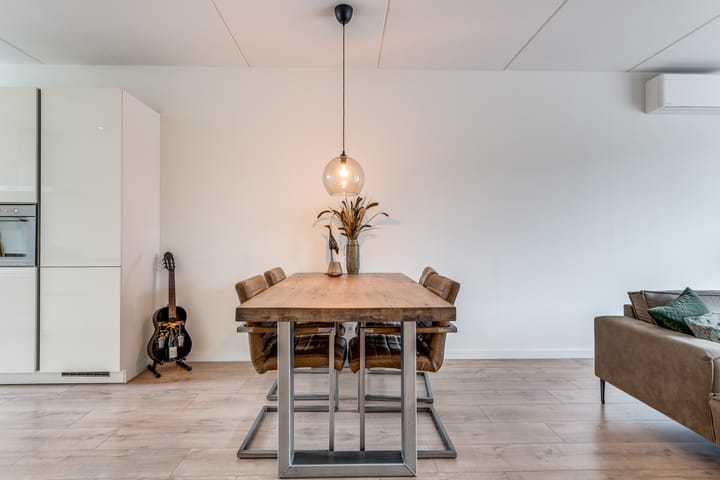 Foto 12 van Essenlaan 4