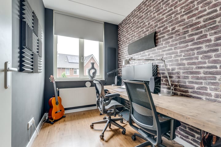 Foto 23 van Essenlaan 4