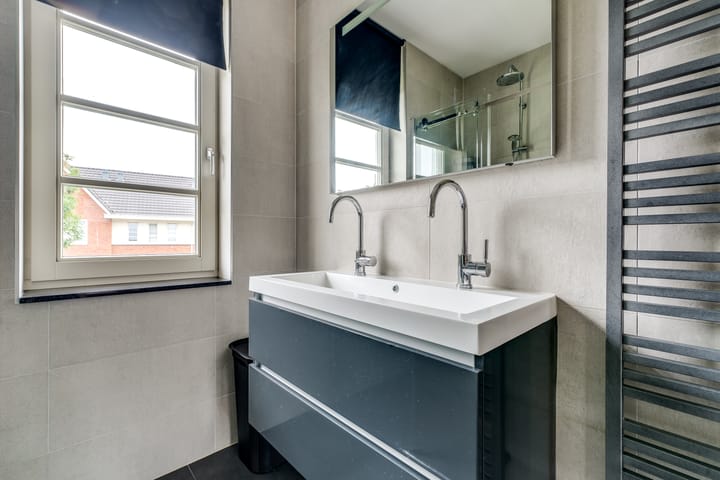 Foto 25 van Essenlaan 4