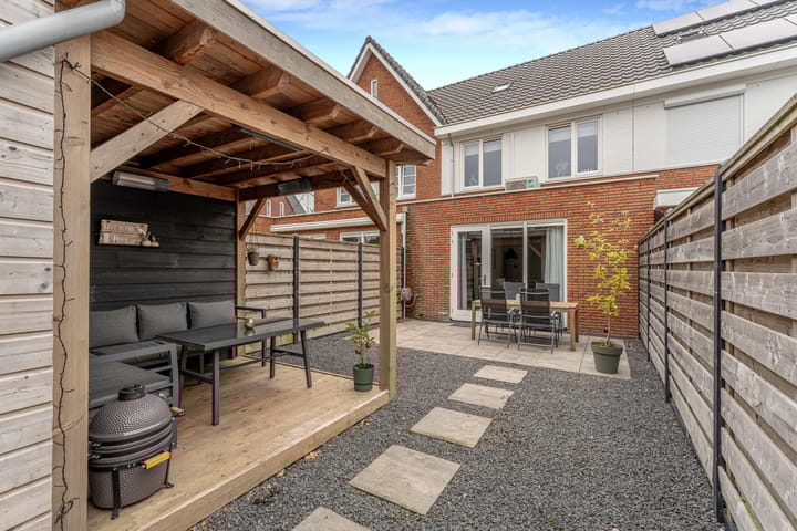 Foto 30 van Essenlaan 4