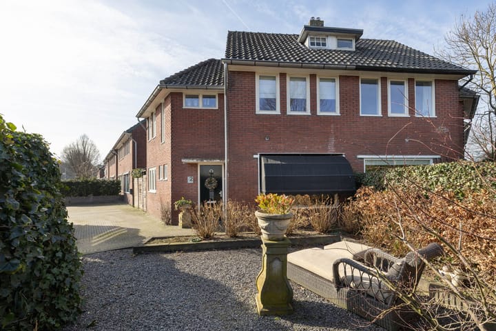 Foto 1 van Haaksbergerstraat 2