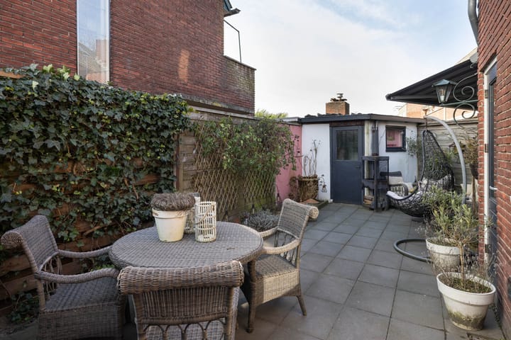 Foto 24 van Haaksbergerstraat 2