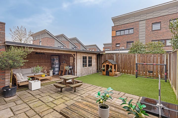 Photo 24 of van Goghstraat 5