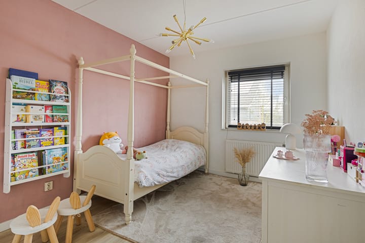 Photo 33 of van Goghstraat 5