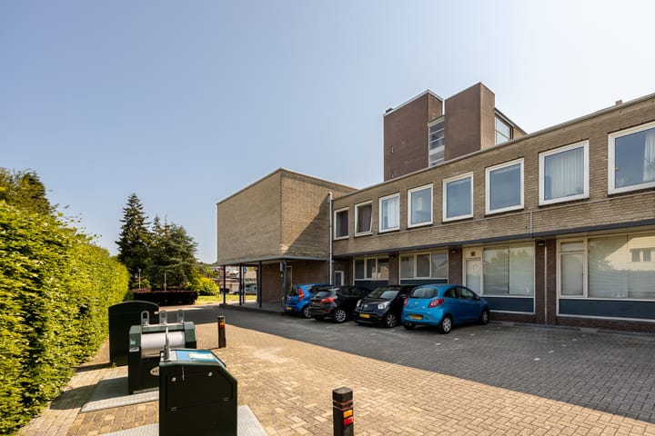 Foto 1 van Chopinlaan 4-FL2