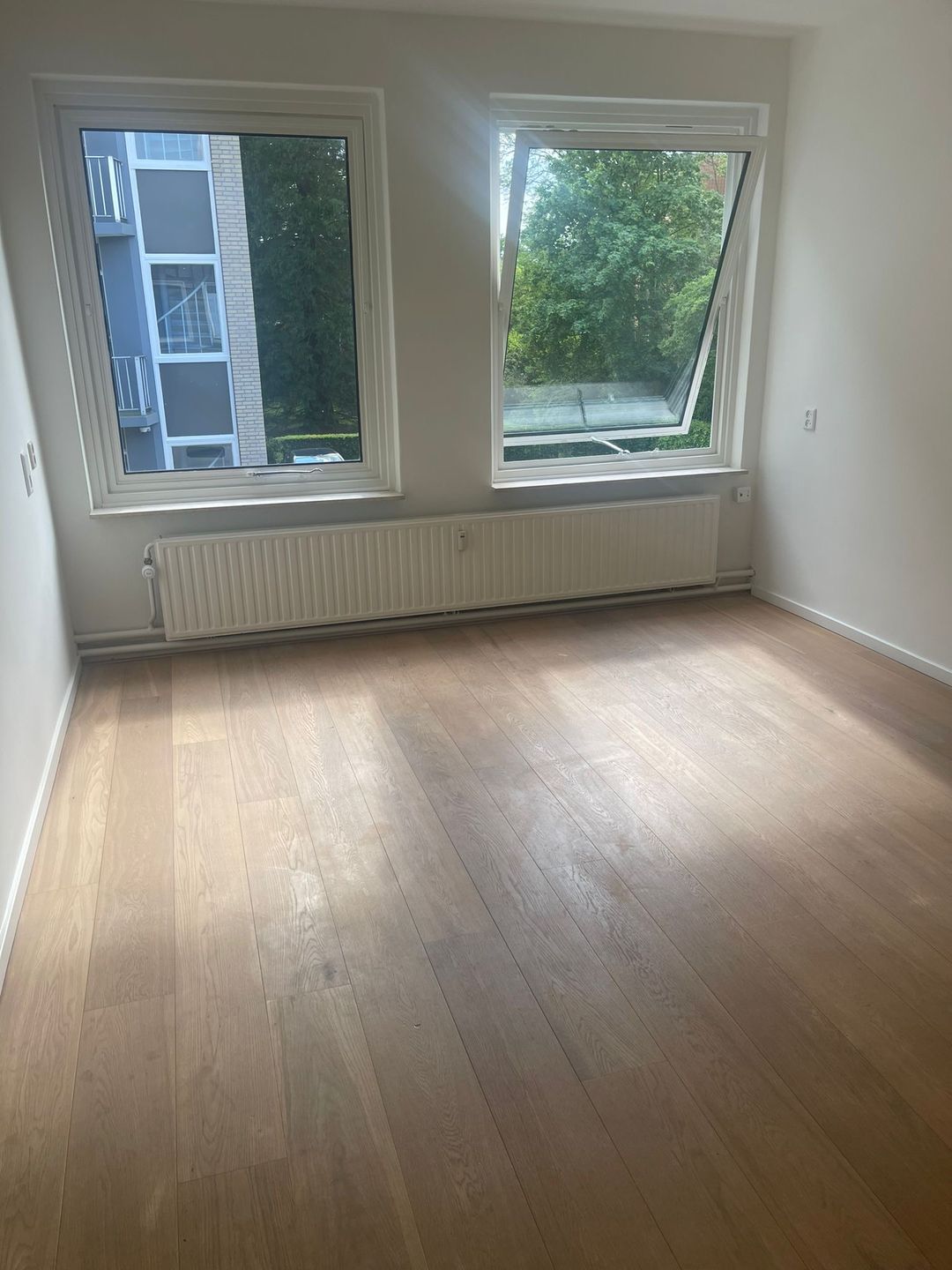 Foto 2 van Chopinlaan 4-FL2