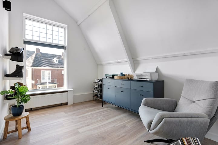 Foto 24 van Emmastraat 3