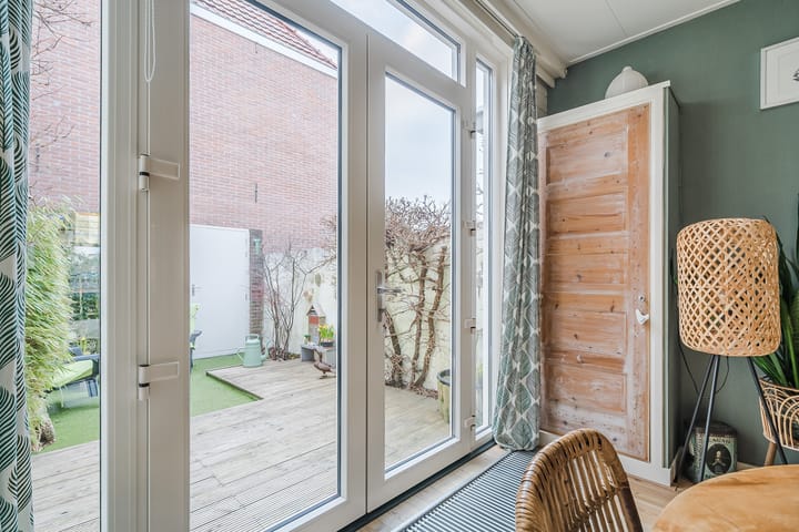 Photo 13 of Zocherstraat 15