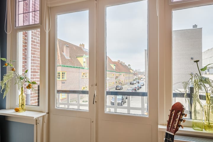 Photo 24 of Zocherstraat 15