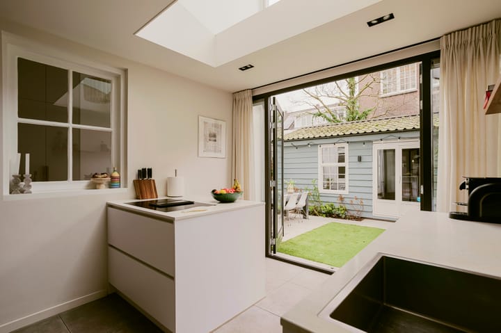 Foto 12 van Sluisstraat 10-H