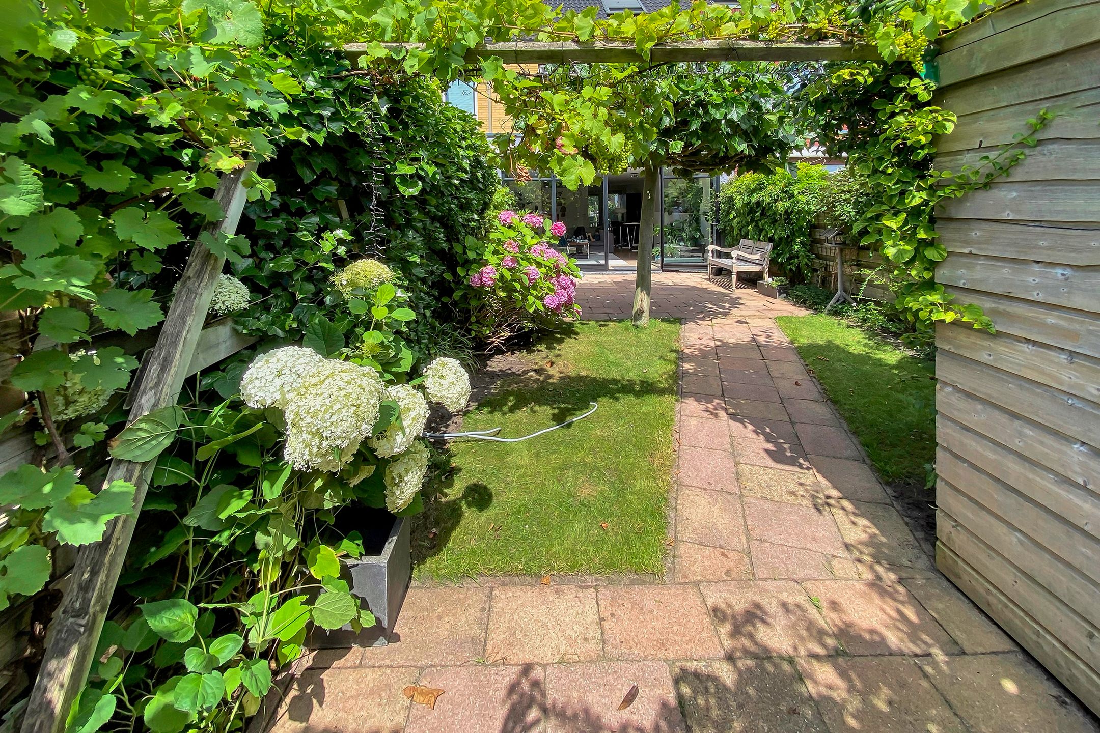 Foto 24 van Fanny Blankers-Koenlaan 125