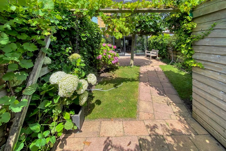 Foto 24 van Fanny Blankers-Koenlaan 125