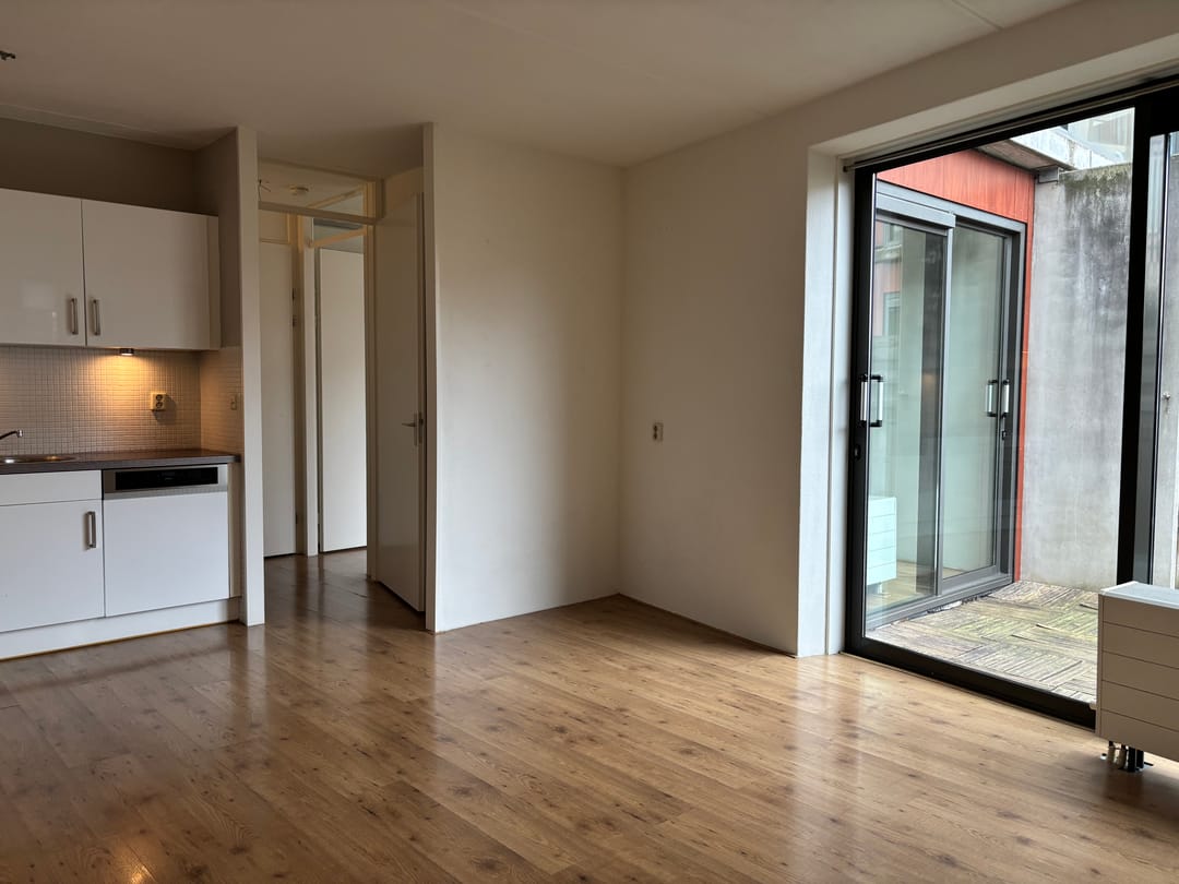 Foto 8 van Amsterdamsestraatweg 871-BB