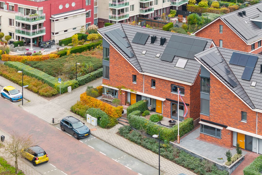 Photo 2 of Schiestraat 108