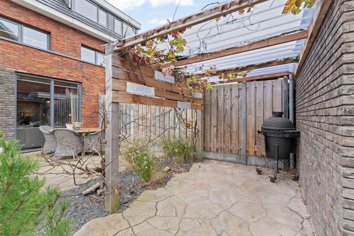 Foto 37 van Schiestraat 108