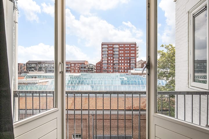 Photo 19 of Ten Katestraat 51-3