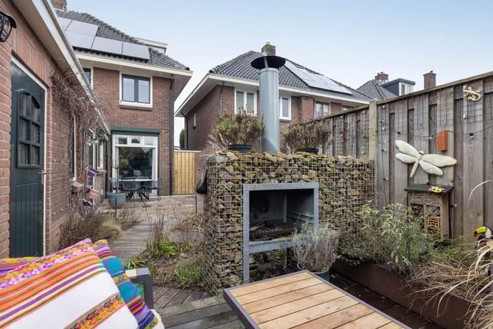 Foto 30 van Bernardstraat 26