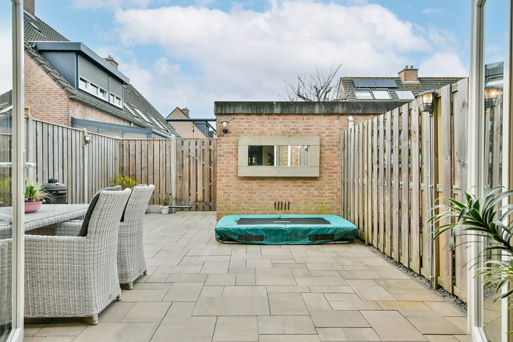 Foto 10 van Ommerbos 6