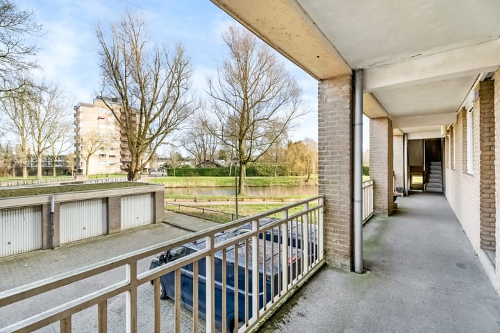 Foto 18 van Ringweg-Randenbroek 12-A