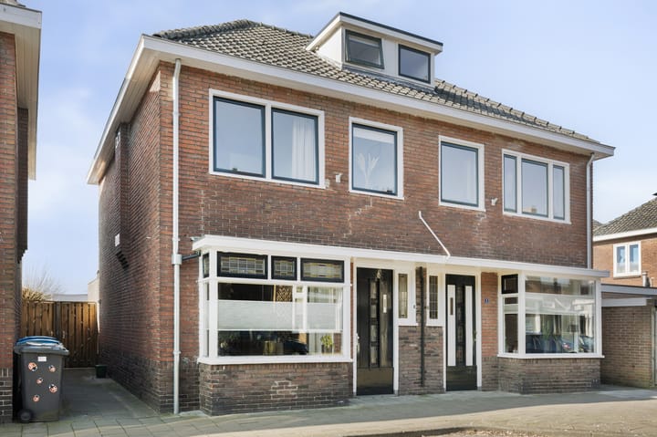 Foto 1 van Van den Boschstraat 4