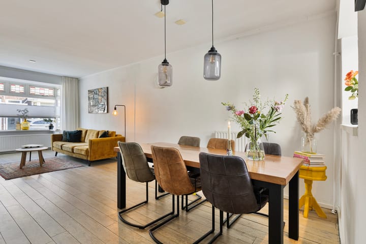 Foto 18 van Van den Boschstraat 4