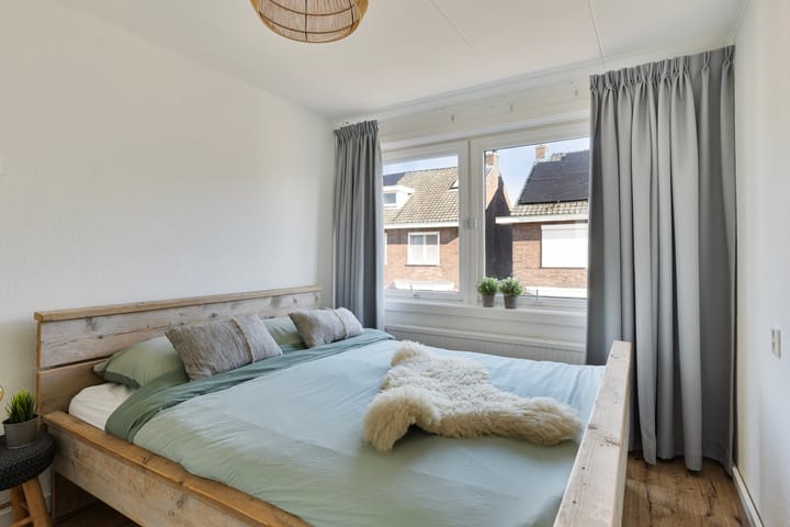 Foto 25 van Van den Boschstraat 4