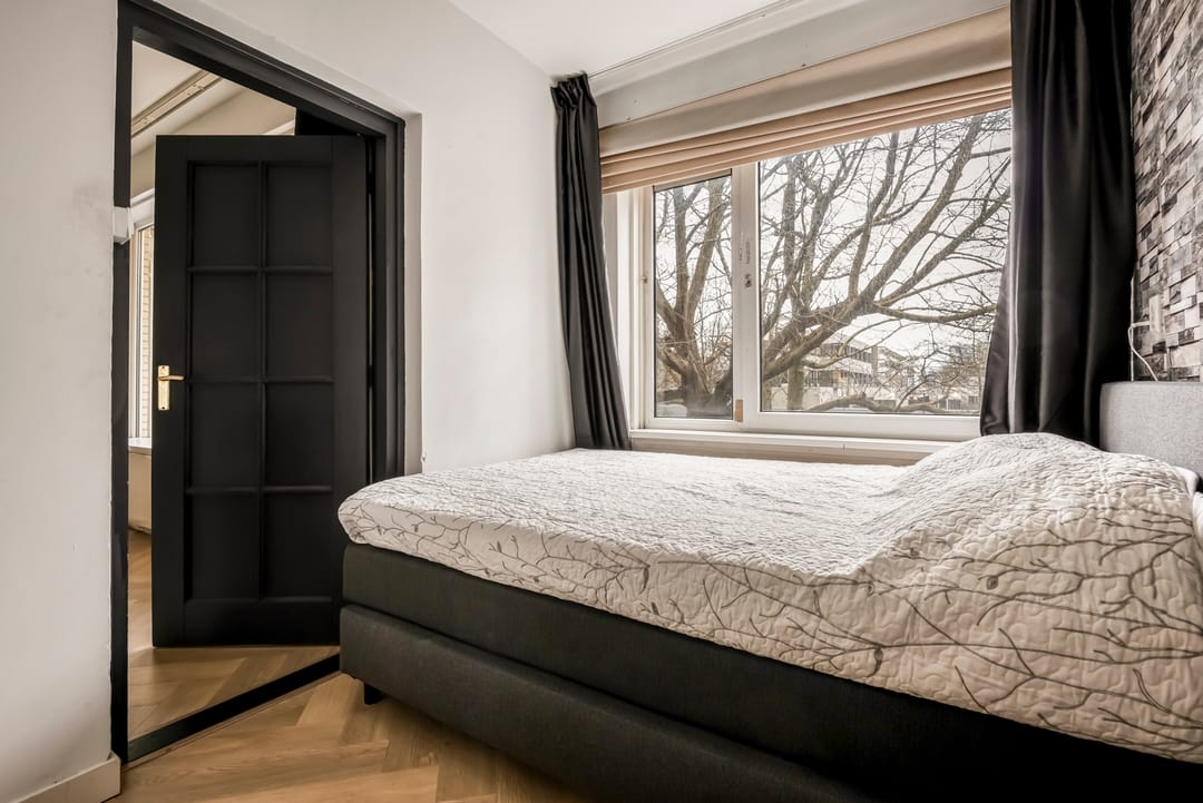 Foto 11 van Van Nijenrodeweg 256