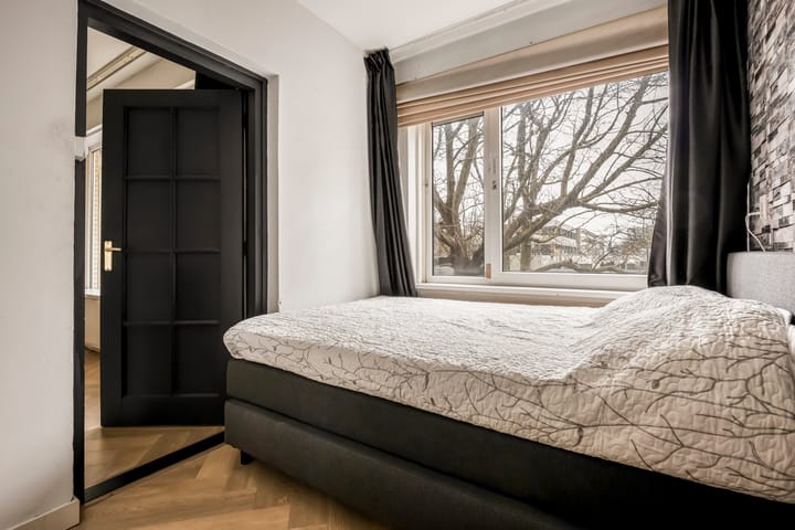 Foto 11 van Van Nijenrodeweg 256