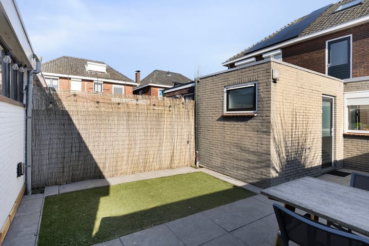 Foto 38 van Van den Boschstraat 4