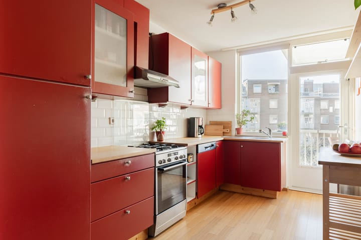 Foto 7 van Minahassastraat 60