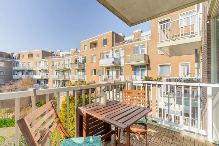 Foto 20 van Minahassastraat 60