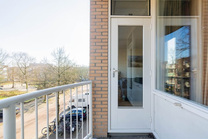 Foto 22 van Minahassastraat 60