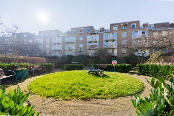 Foto 29 van Minahassastraat 60