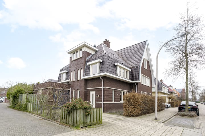 Foto 1 van Schiphollaan 34