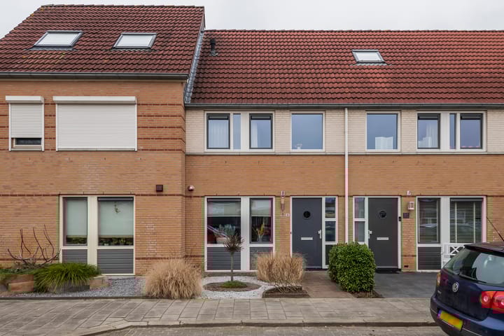 Foto 4 van J.H. L.-van Herwaardenstraat 69