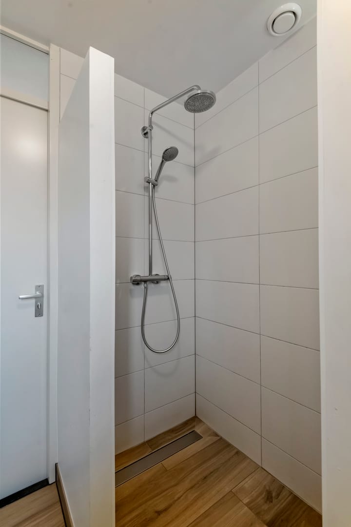 Photo 28 of J.H. L.-van Herwaardenstraat 69