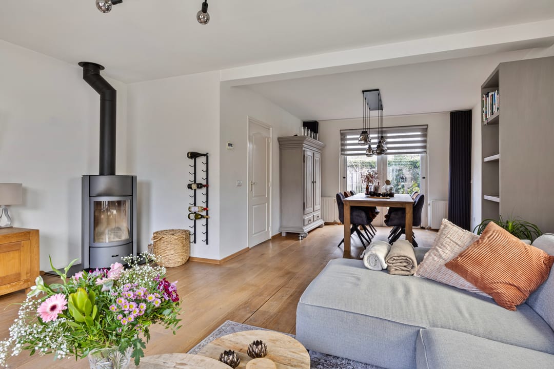 Photo 22 of Meester Teunissenstraat 3