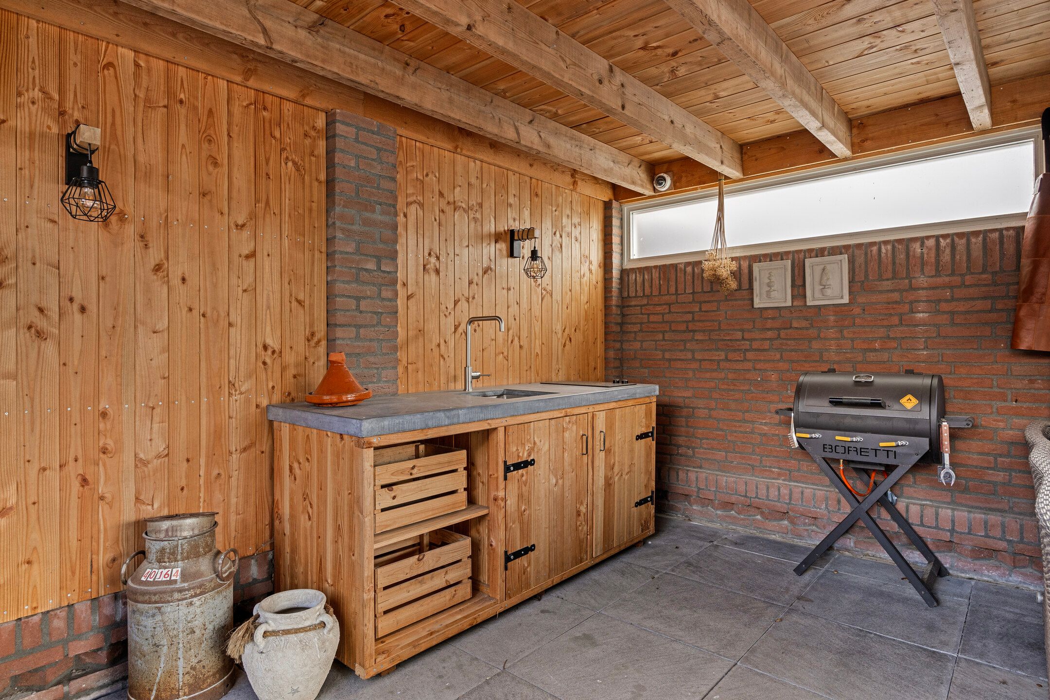 Photo 30 of Meester Teunissenstraat 3