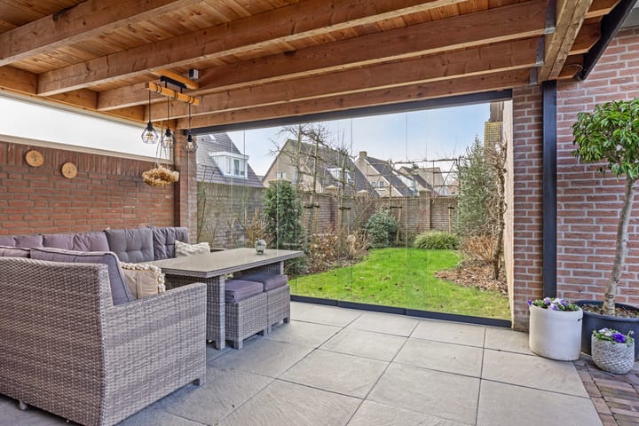 Foto 33 van Meester Teunissenstraat 3