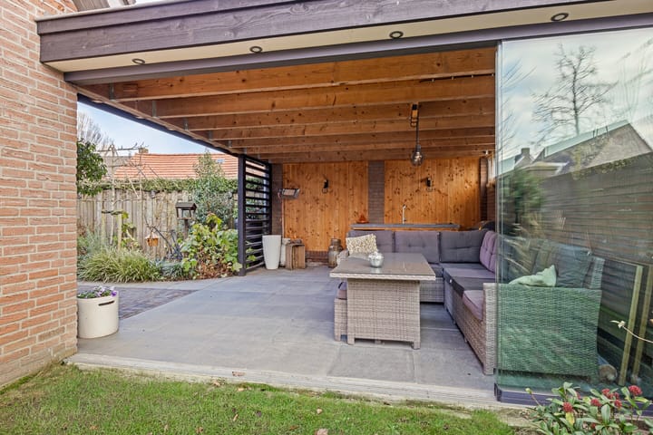 Foto 34 van Meester Teunissenstraat 3