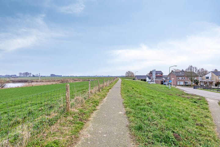 Foto 54 van Meester Teunissenstraat 3