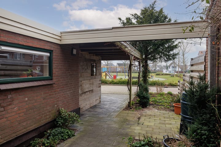 Foto 10 van Galjoen 13 14