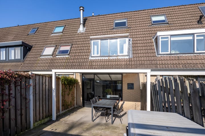 Foto 10 van Platanenlaan 8