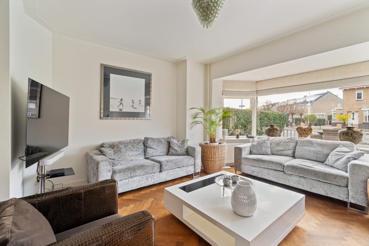 Foto 7 van Quarles van Uffordstraat 92